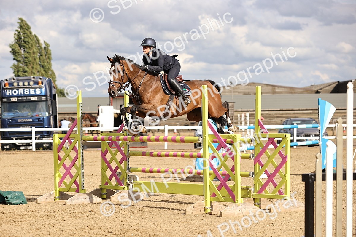 SBM_003839 - Class 13 - Senior Foxhunter - 1.20m