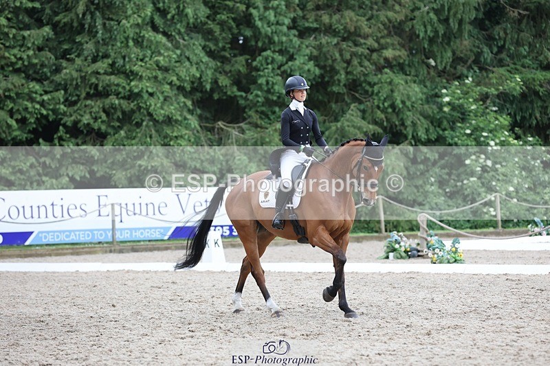 240523-180309-06298 - 329-GLOBAL_AMARETTO-Charlotte_Agnew