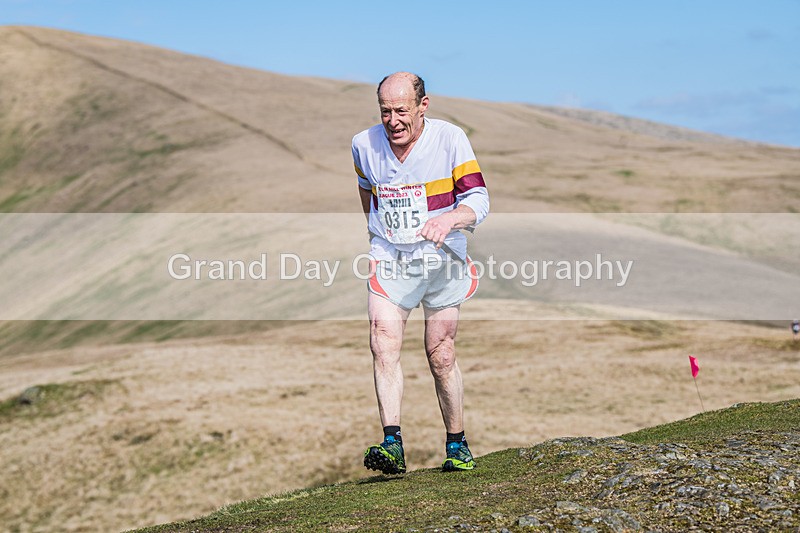 Arant haw-401 - Kendal Winter League Arant Haw Fell Races Sunday 2nd April 2023