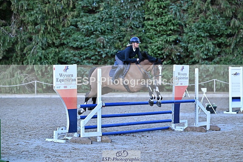 250829A-201007-03894 - Cls 12 1.05m Amateur Quali and Open