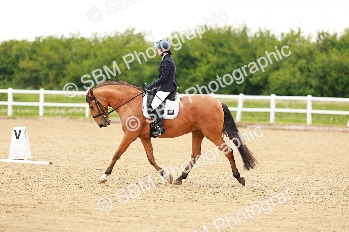 SBM_004901 - Class 15 - Novice 5
