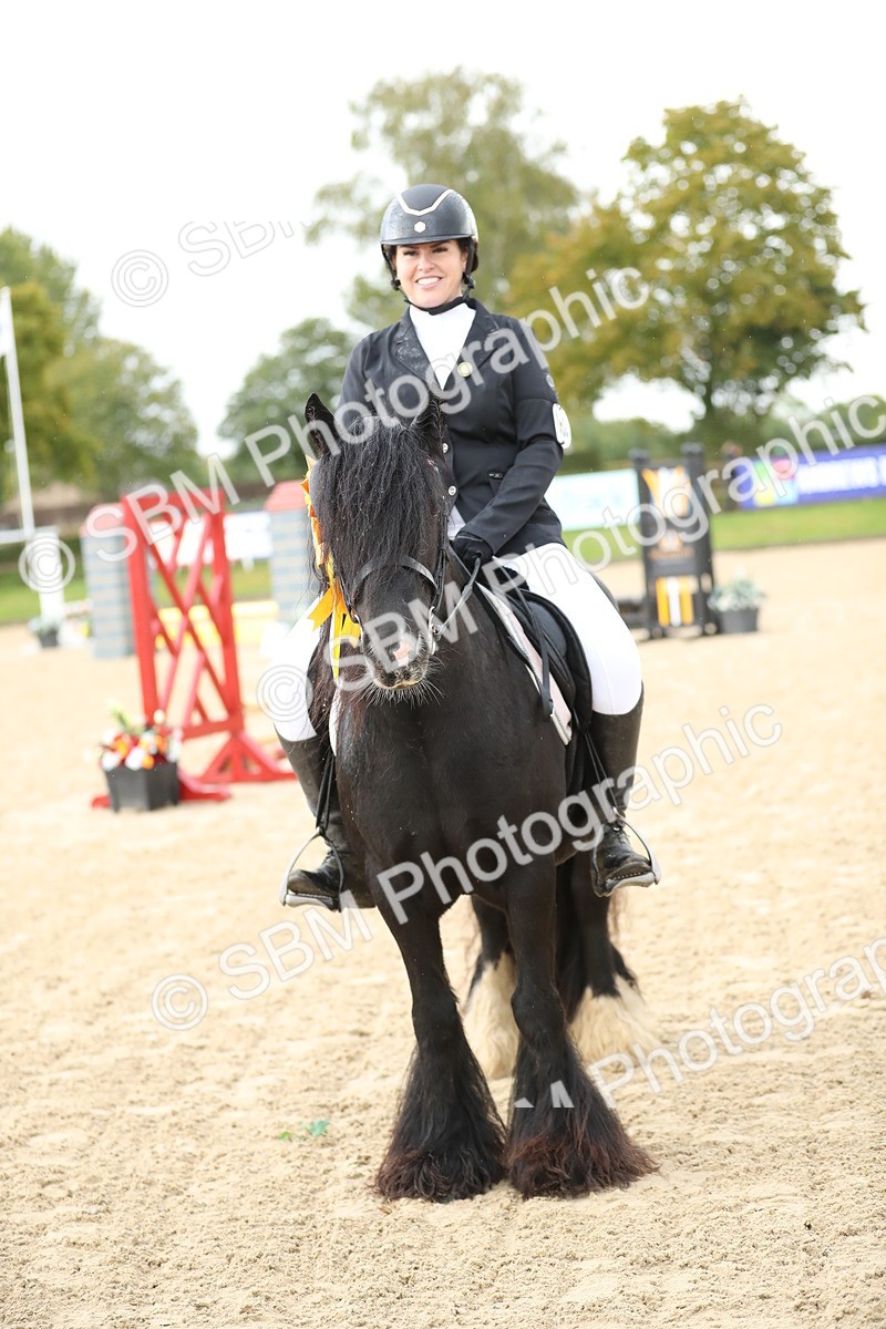 SBM_01078 - J27 - Senior Horse & Pony 50cm Championships
