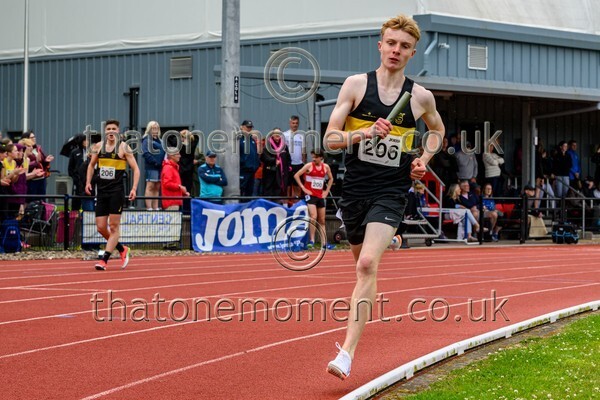 Relays25-917127 - Track Male Set One