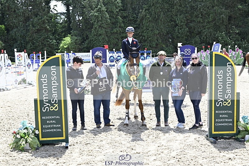 250525A-131933-17661 - Presentations Section B CCI 3 Star Long