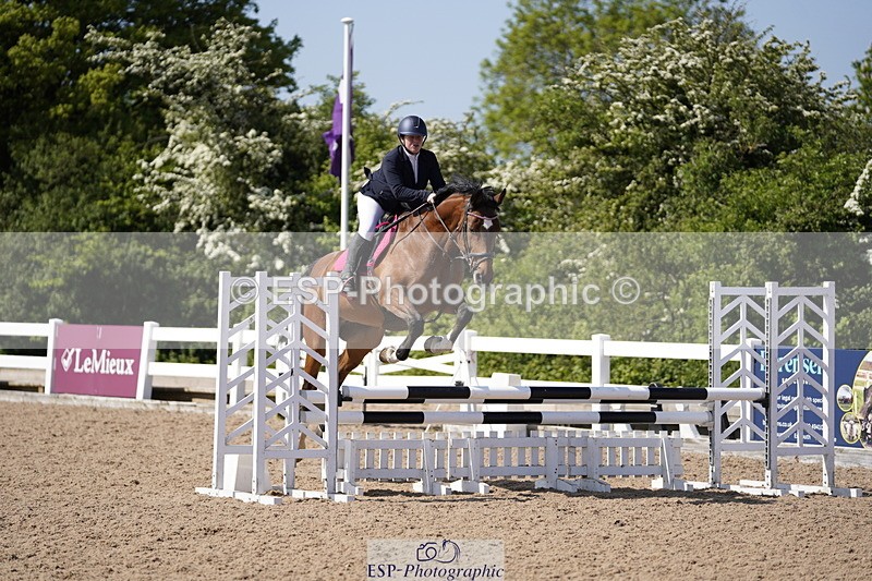 230527A-101802-03617 - Cls 19 British Novice & 90cm Open