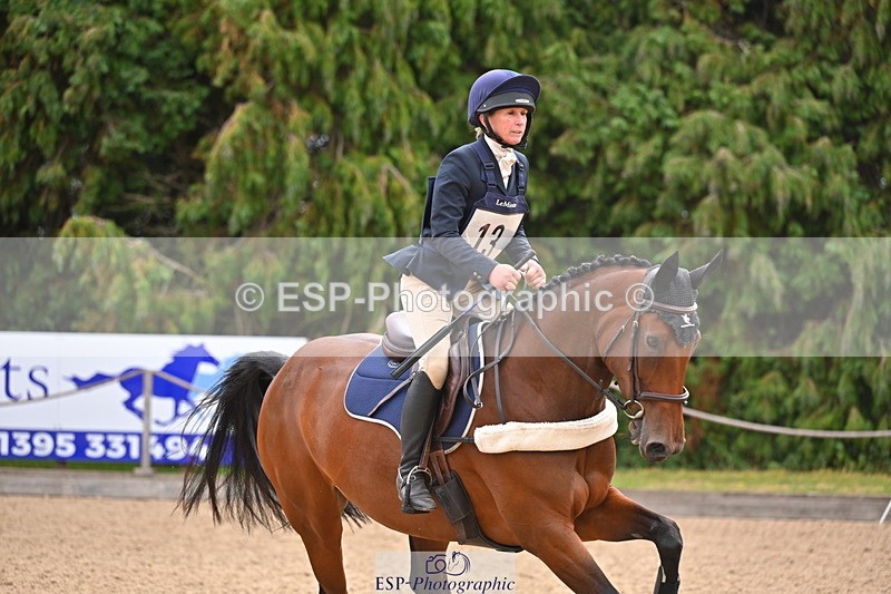 250802A-101741-00482 - A-013-Fiona.Jones-ABBY.VD.BERGHOEVE.Z