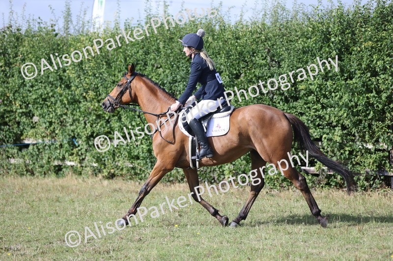 20250831-0880 - Class 14 - Ex Racehorse