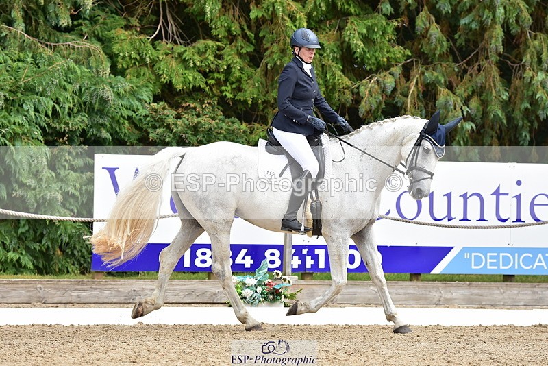 250719A-150724-06671 - 115-Louisa.Jenkins-Rosnastraw.Silver.Lady