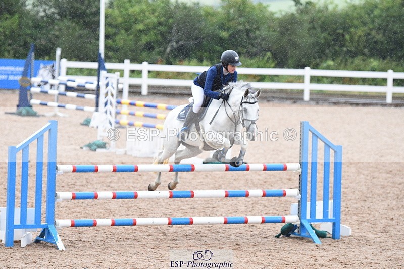 230715A-130928-01160 - Cls 4 Newcomers & 1m Open