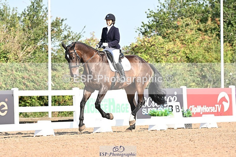 250816-092235-02615 - 112-Carmen.ShahAnnsfort.Lance