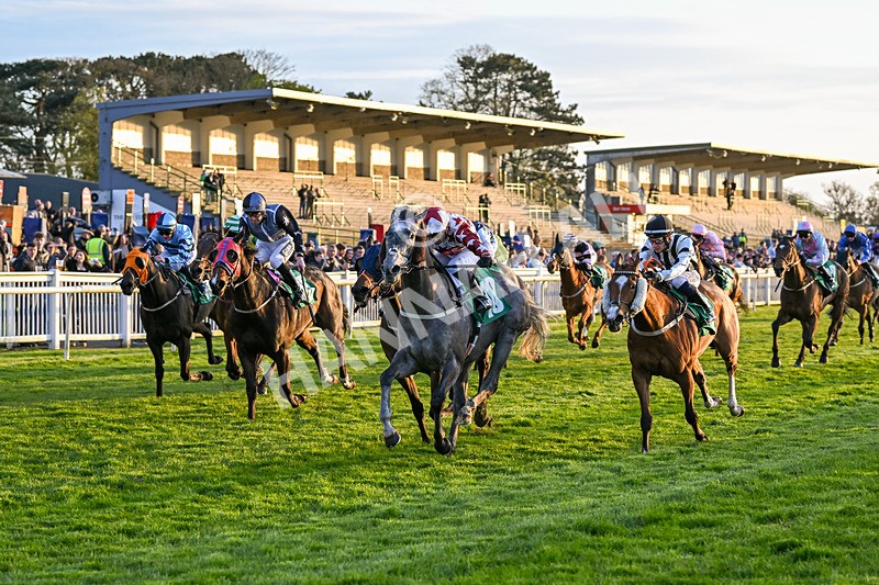 200424-Race 8-Hombre-7449 - Race 8