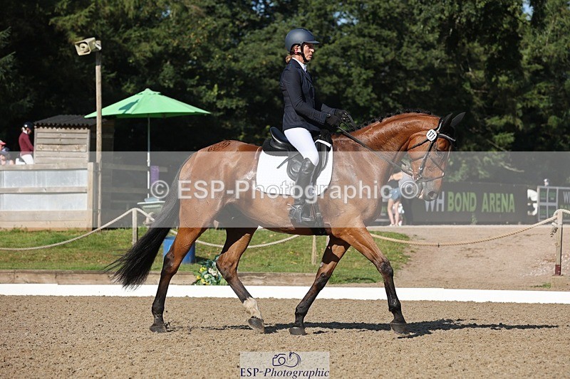 240719-090616-00023 - 171-Sophie_Hawke-Enormouse