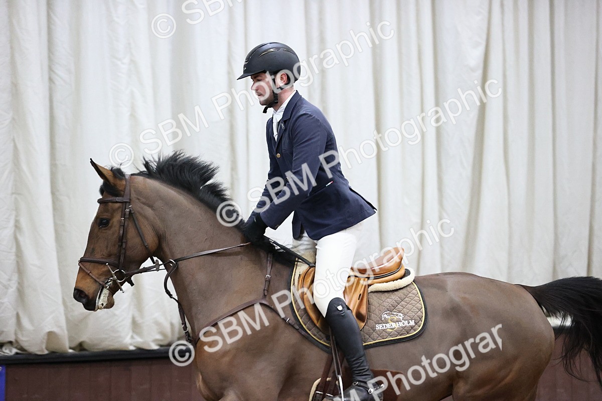 SBM_2378 - Class 9 - Senior Newcomers/ 1.10m Open