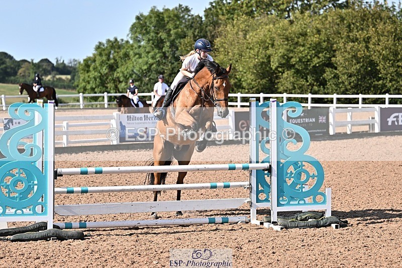 260812-095315-00122 - Cls 2 British Novice and 90cm