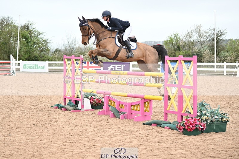 240406A-150719-04090 - Cls 15 Foxhunter