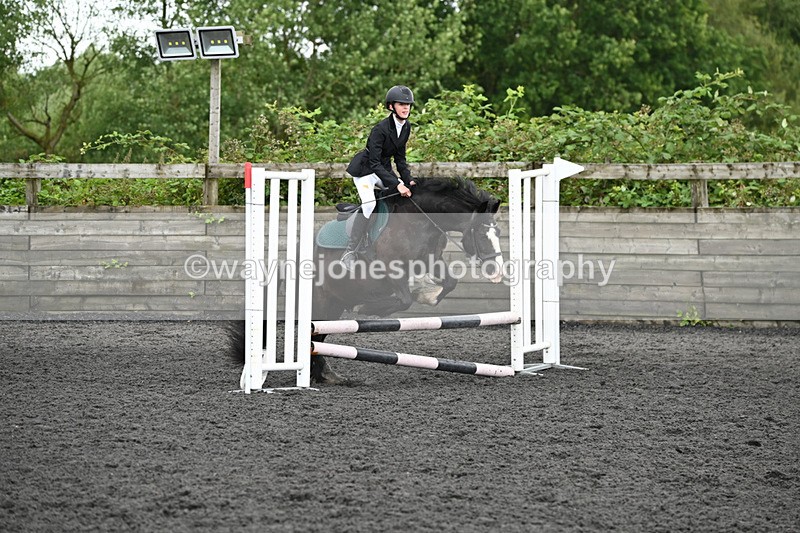 WJ6_0103 - Class 13 Novice 60cm