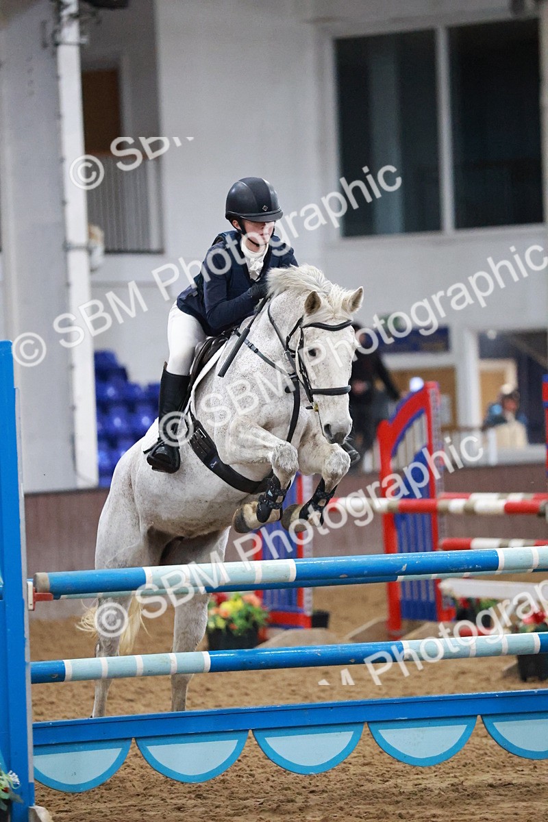 SBM_004565 - Class 17 - Senior Newcomers - 1.10m