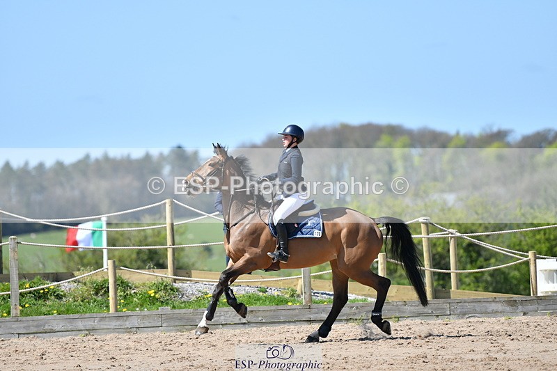 240420A-123312-11002 - Cls 3, 2 Star Small Tour 1.30m