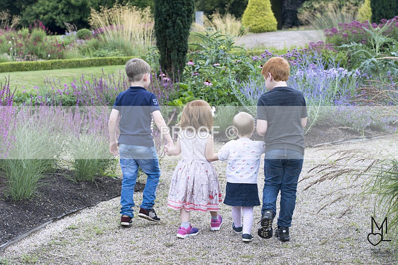 Family Photoshoot Millie Loves Louis Photography 95 - Location Photoshoots