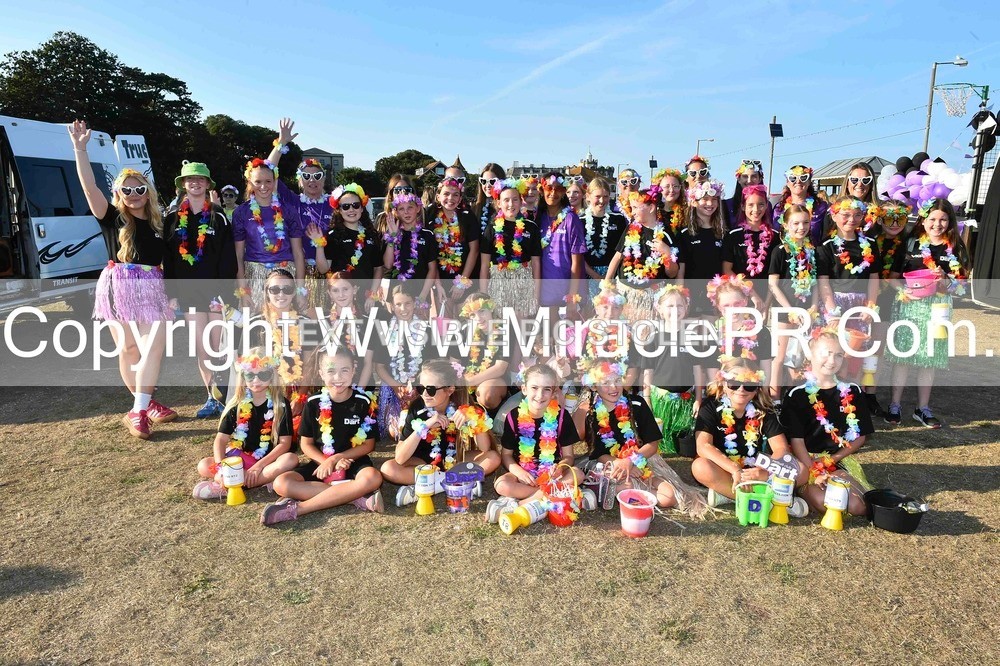 SH4_3351 - Carnival Procession.