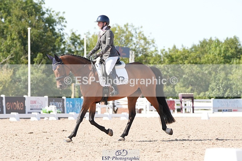 250817-160842-11664 - 190-Natalie.DraperRenkum.Cordula