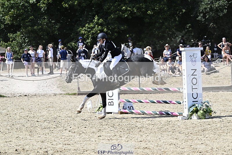 250823A-130943-30336 - PC70 Jump Off