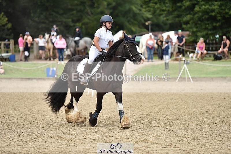 240802-101916-00795 - 70cm Round 1