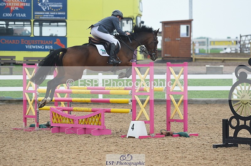 230916A-152822-04701 - Cls 25 1.10m Amateur Qualifier