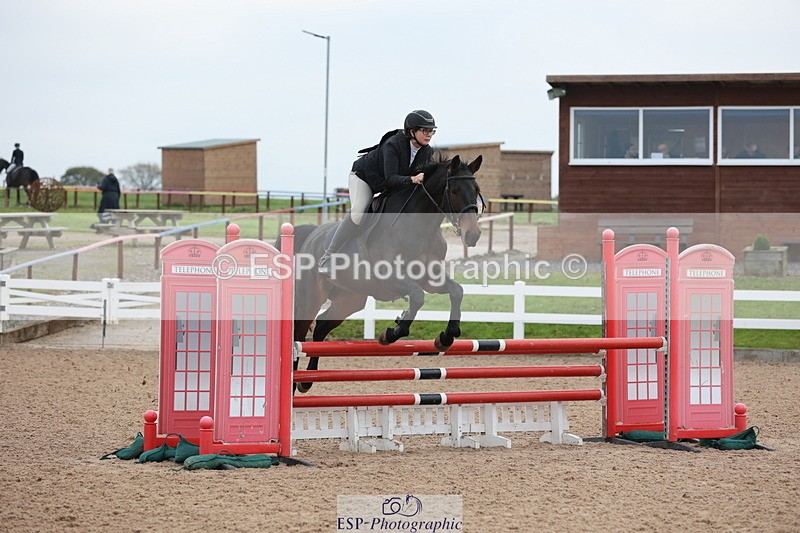 241101A-082233-00196 - FRI Cls 2 British Novice and 90cm Open