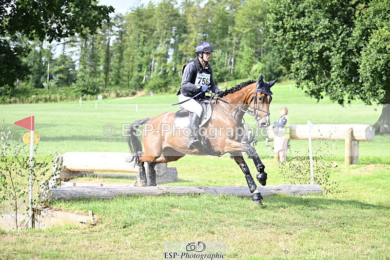 240804-172258-18918 - 758-Christopher_Wincer-CASA_COMQUEST