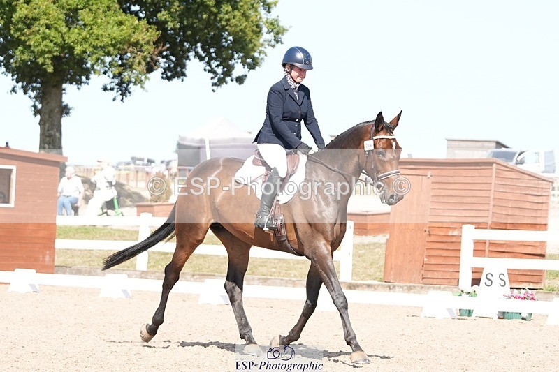 250817-154954-11809 - 204-Lysanne.VaseCafino