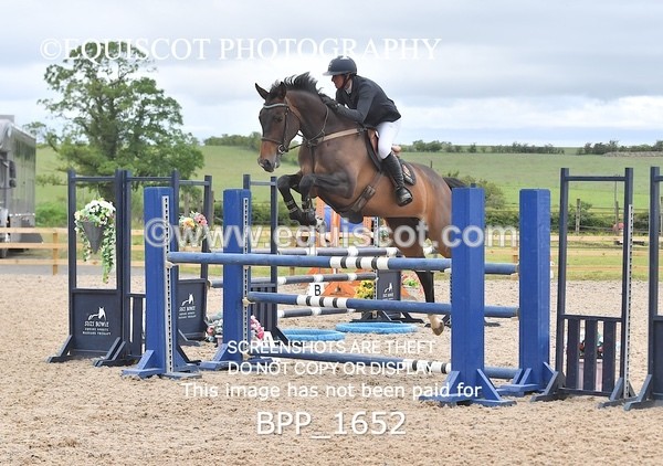 BPP_1652 - FRI CLASS 4 Senior Newcomers/ 1.10m Open