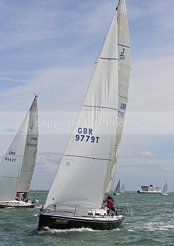 130601 JAMMIE GBR9779T WT7A9742 - ROUND THE ISLAND RACE - 1st June 2013