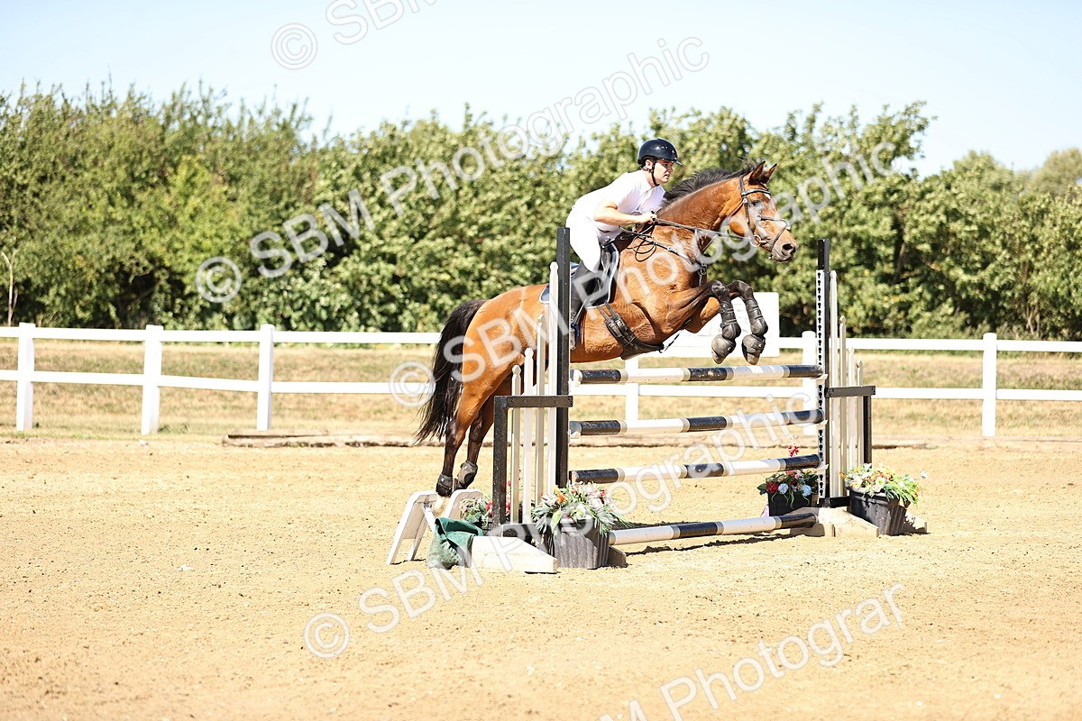 SBM_015183 - Class 16 - Senior foxhunter - 1.20m Open