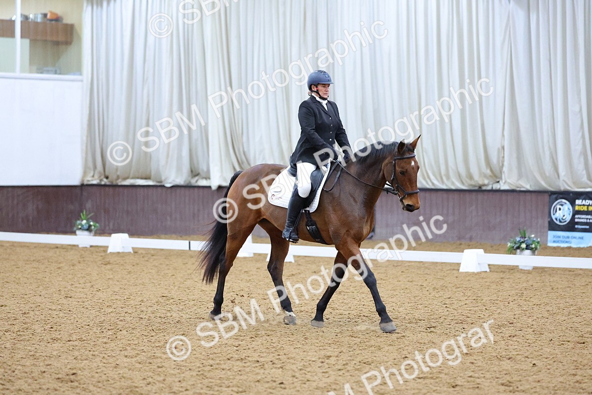 SBM_001005 - Novice