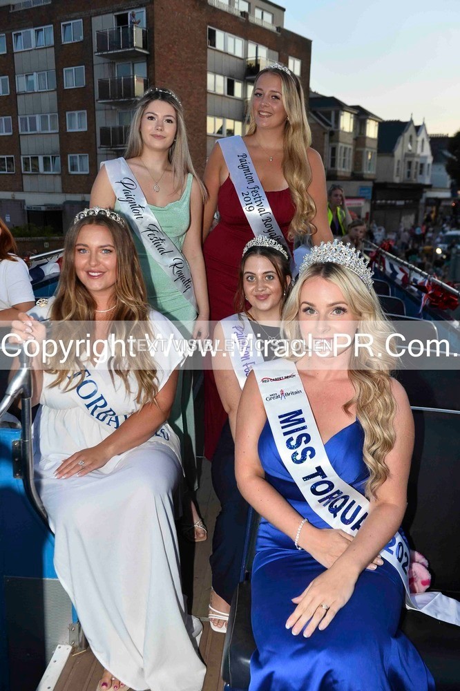 AMC_0501 - Carnival Procession.
