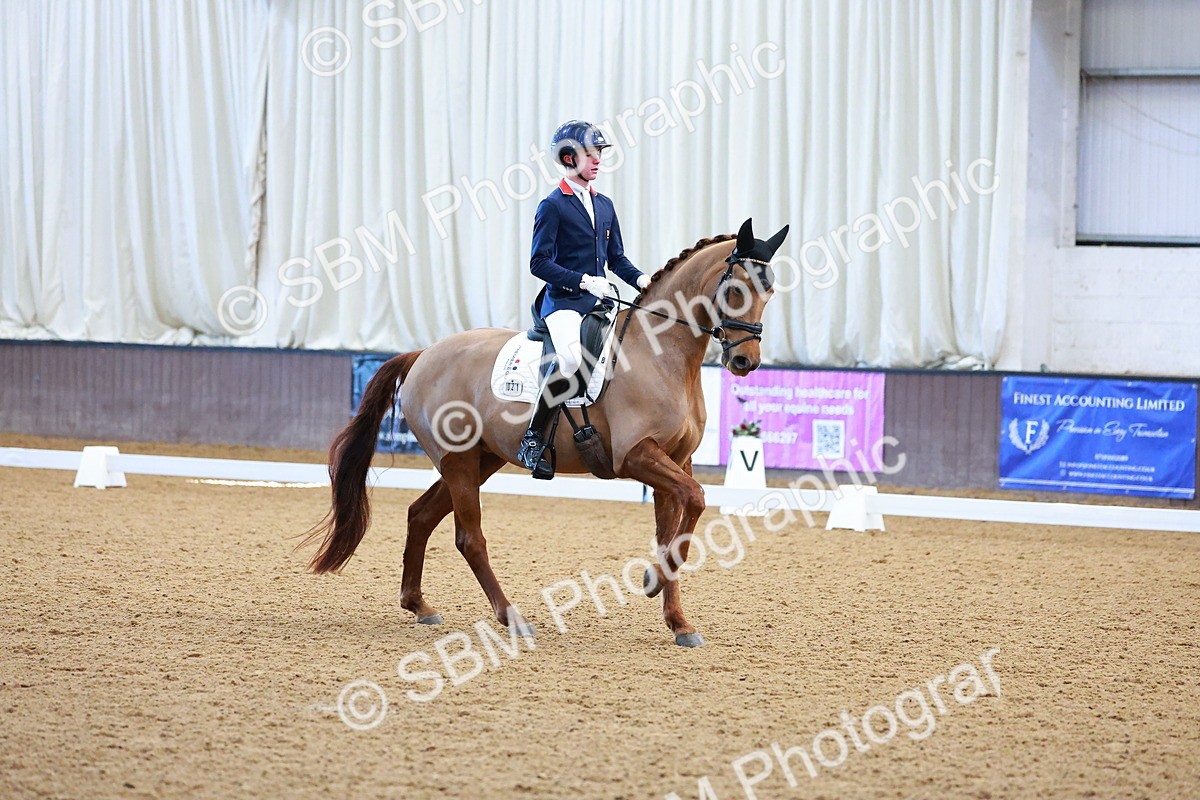 SBM_001295 - Class 18-15-16-22 - Elementary 5 Novice 5-Novice 6