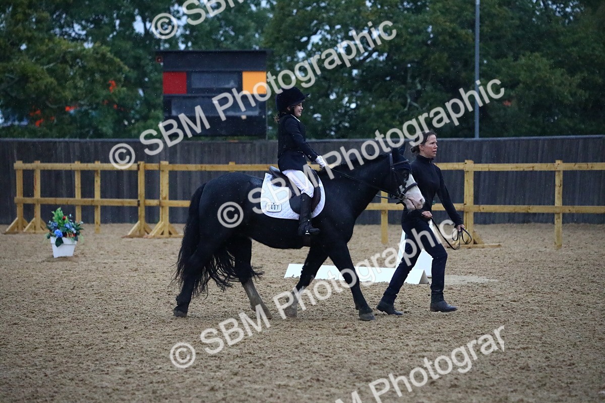 SBM_34659 - D26 - Starters Lead Rein