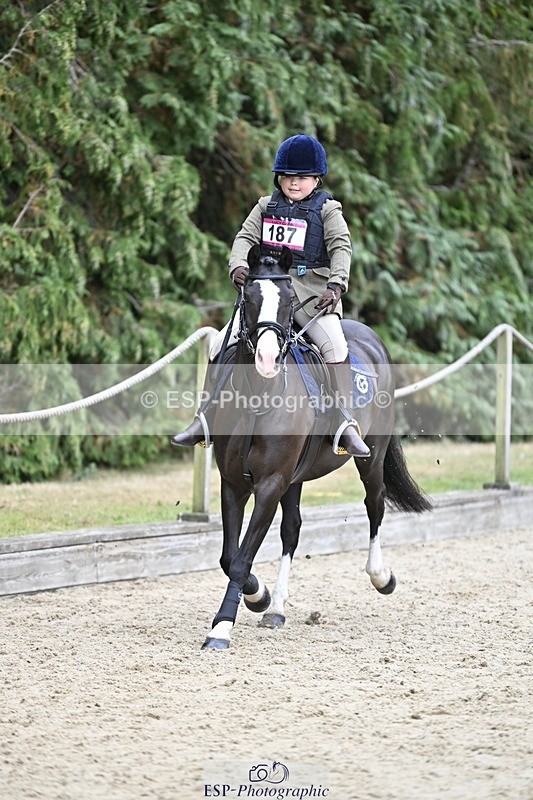 250820A-115919-04004 - Round 1, 11am to End