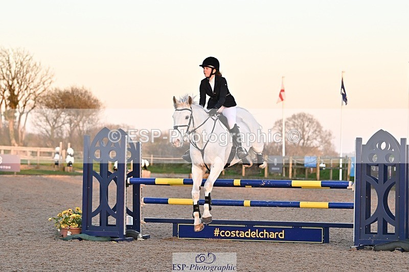 250401-193213-01039 - 100cm Cl;asses