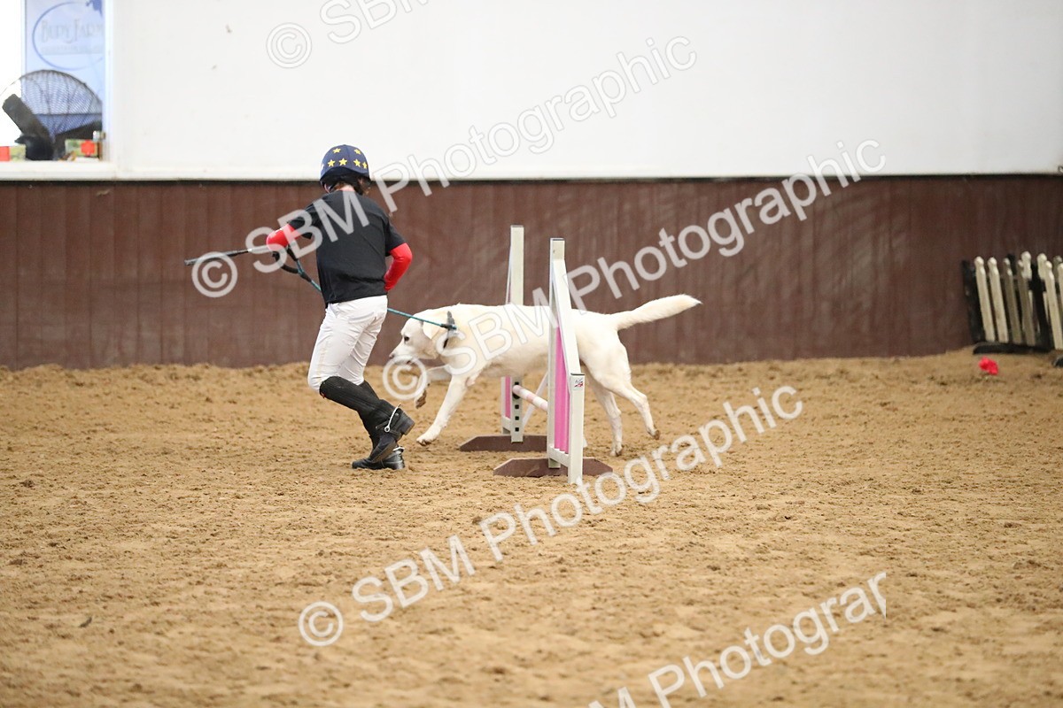 SBM_001870 - Class 3 - Horse & Hound