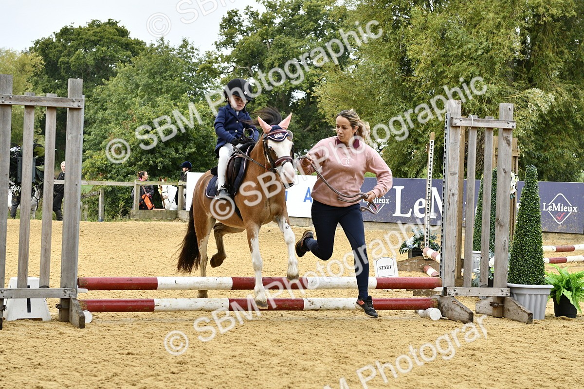 SBM_57359 - J61 - Mini Clear Round 30cm & 40cm