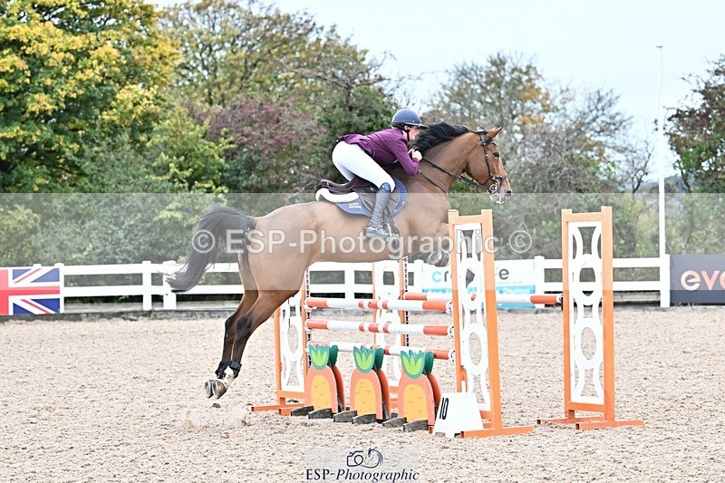 251015-132356-00560 - Cls 4 Newcomers and 1.10m Open