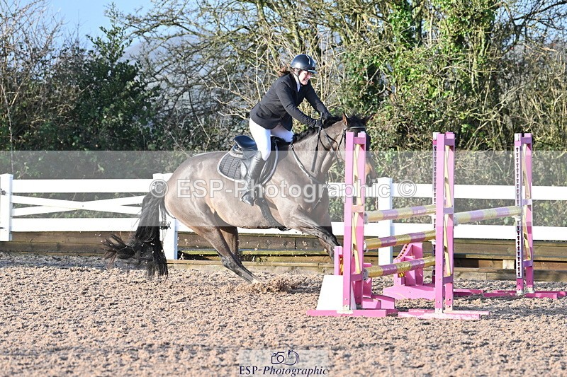 231208A-093410-00084 - Cls 2 British Novice & 90cm Open