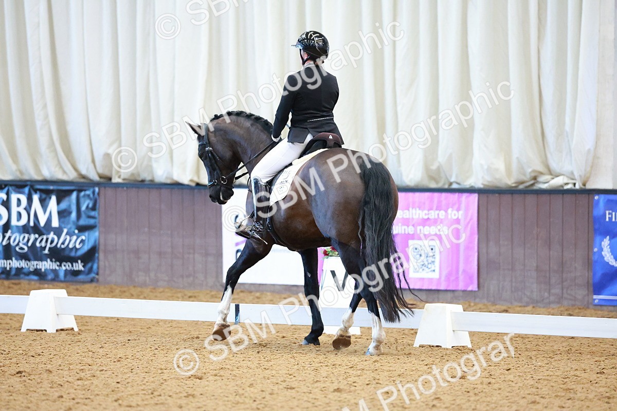 SBM_001265 - Class 18-15-16-22 - Elementary 5 Novice 5-Novice 6