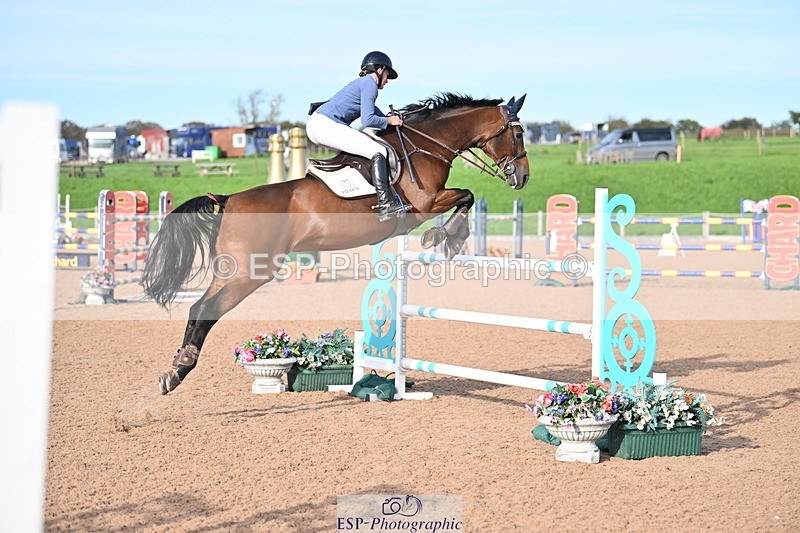 231015A-155818-09196 - Cls 32 National 1.30 & 1.40m Open