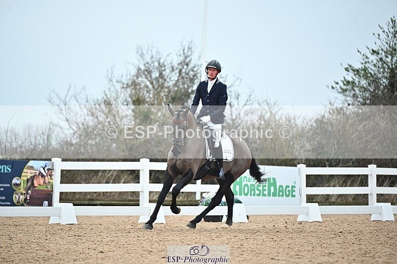 250214-115616-01202 - 132-Ben.James-Onyx.T