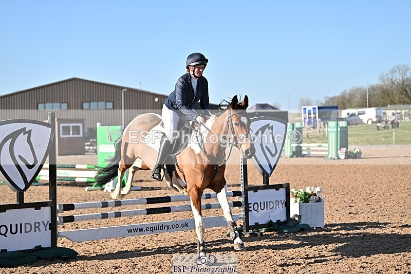 250401-170934-00291 - 70cm classes