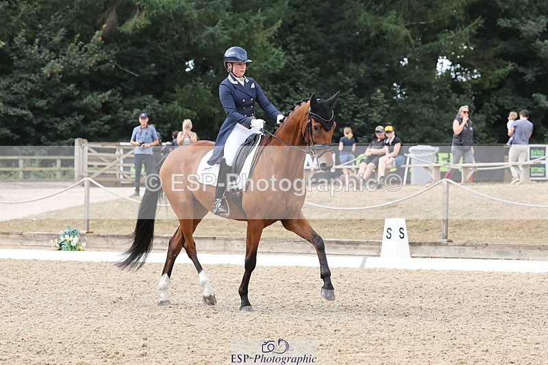 250809A-113704-02792 - 071-Abbie.NewburySeagry.Viceroy