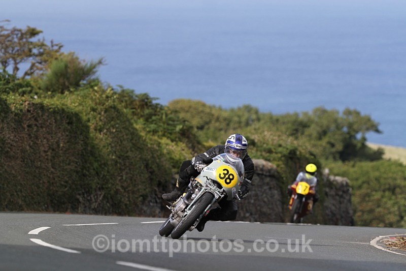 FOM_9726 - Bennetts 500cc Classic TT Race